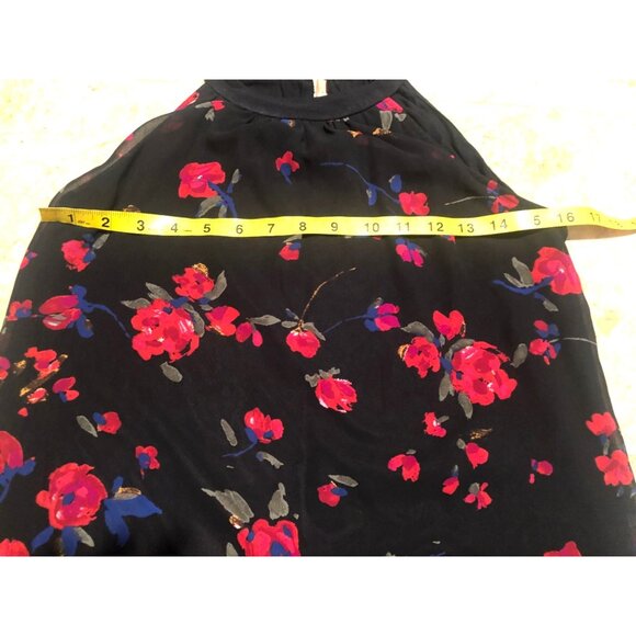 EXPRESS -WOMENS HALTER BLACK FLORAL LINE BACK BUTTON CLOSURE TOP SIZE SMALL - Picture 5 of 6